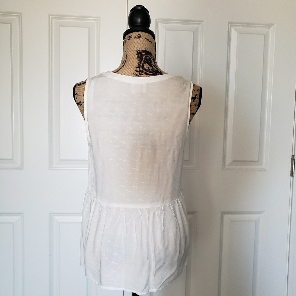Blouse - Picture 2 of 3